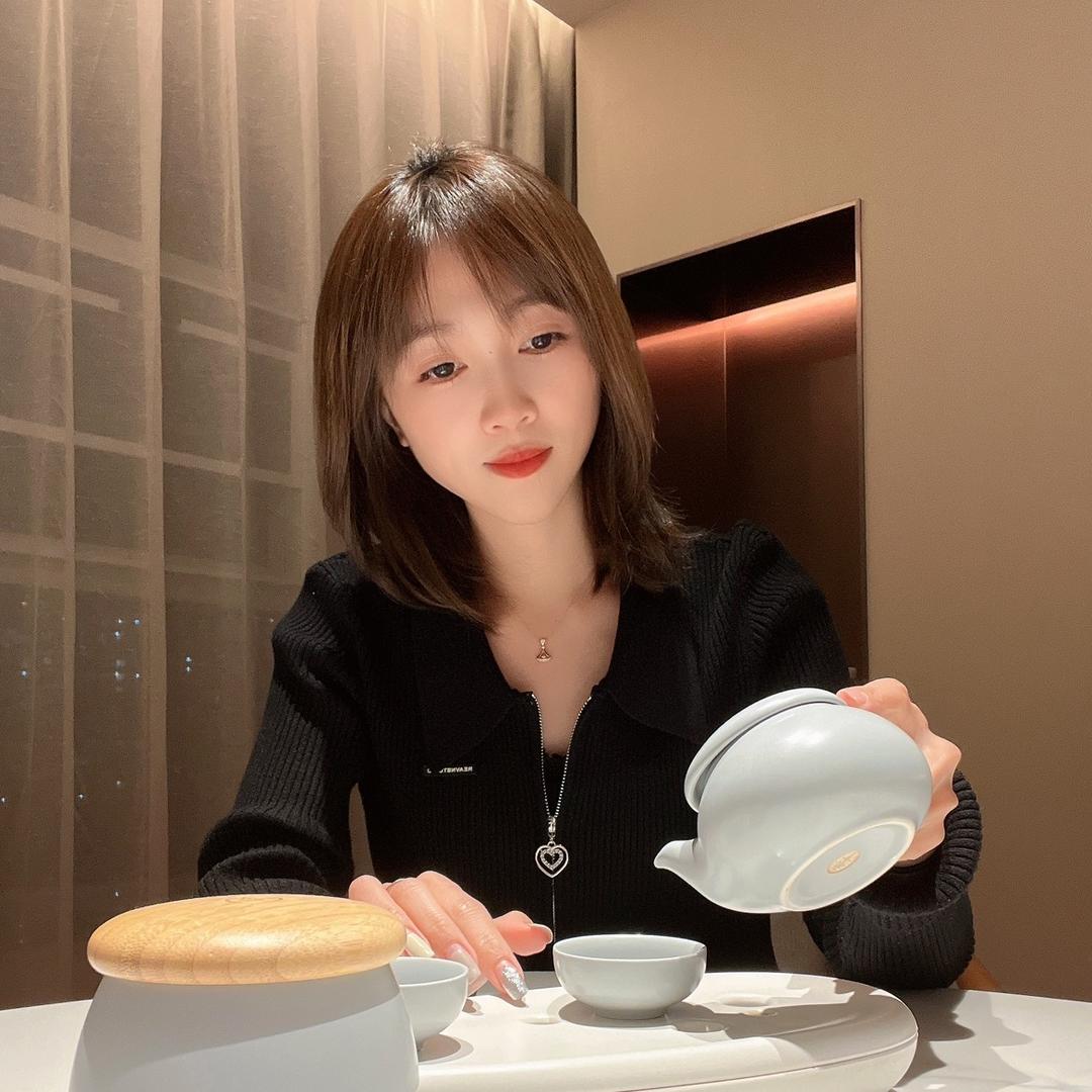 布尚臻美软装-杨欣燕