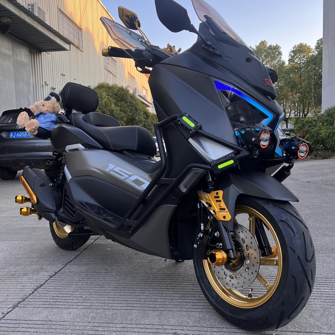 极限摩托车专营店新款踏板车