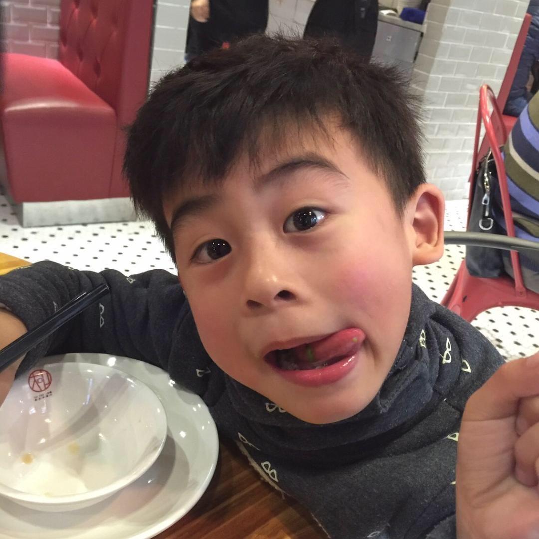 蔚蔚树