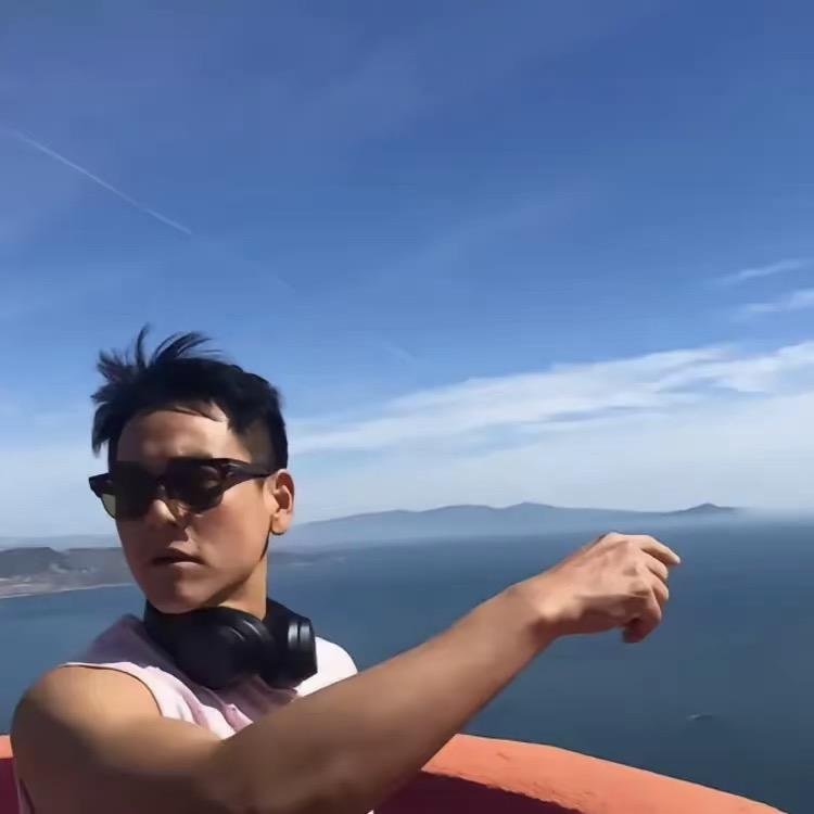 自律的阿鬼