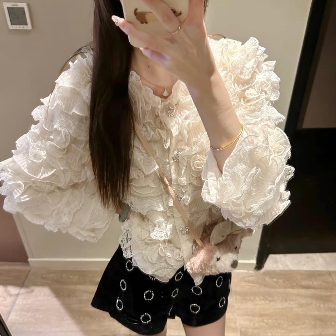 西西今天穿什么