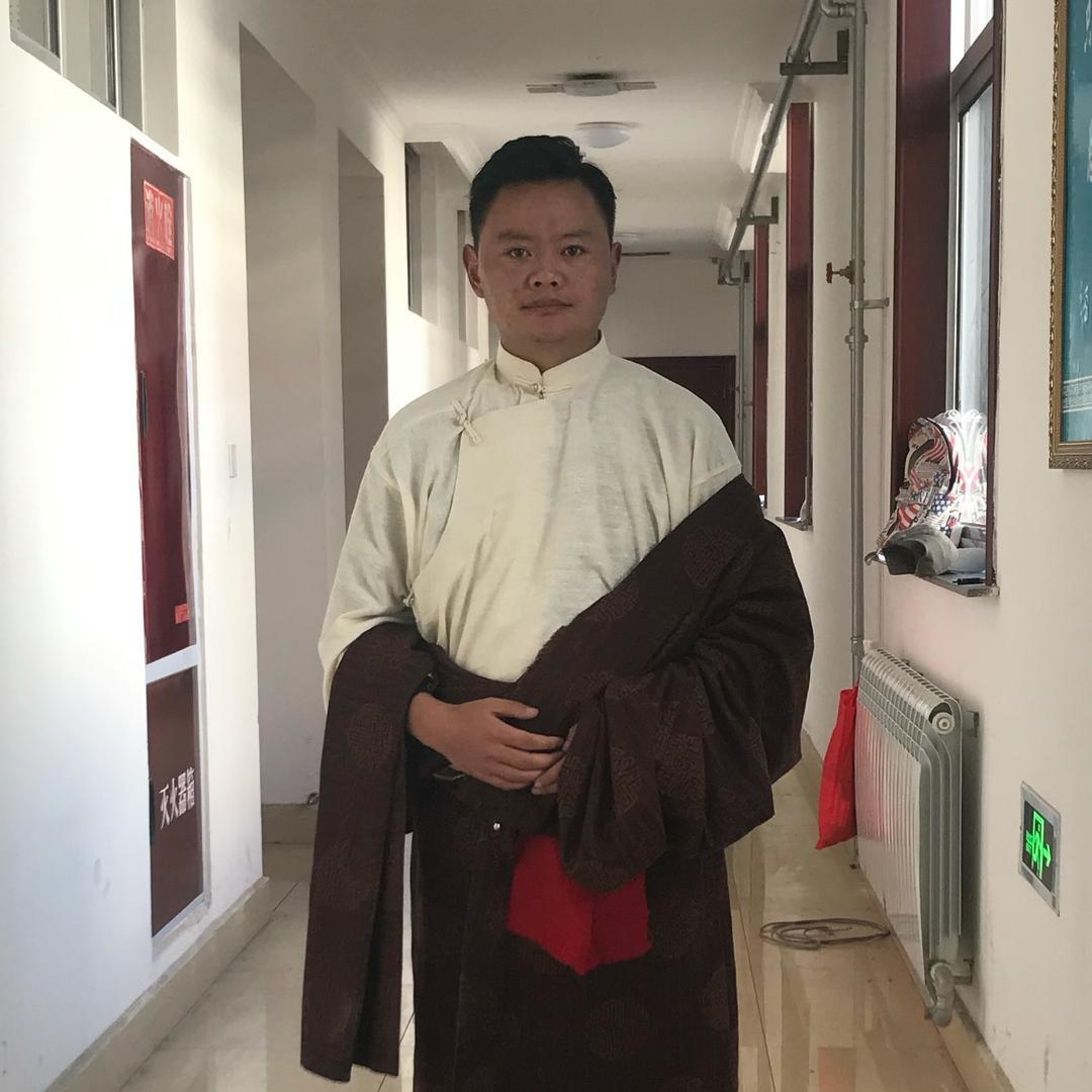 比如草哥