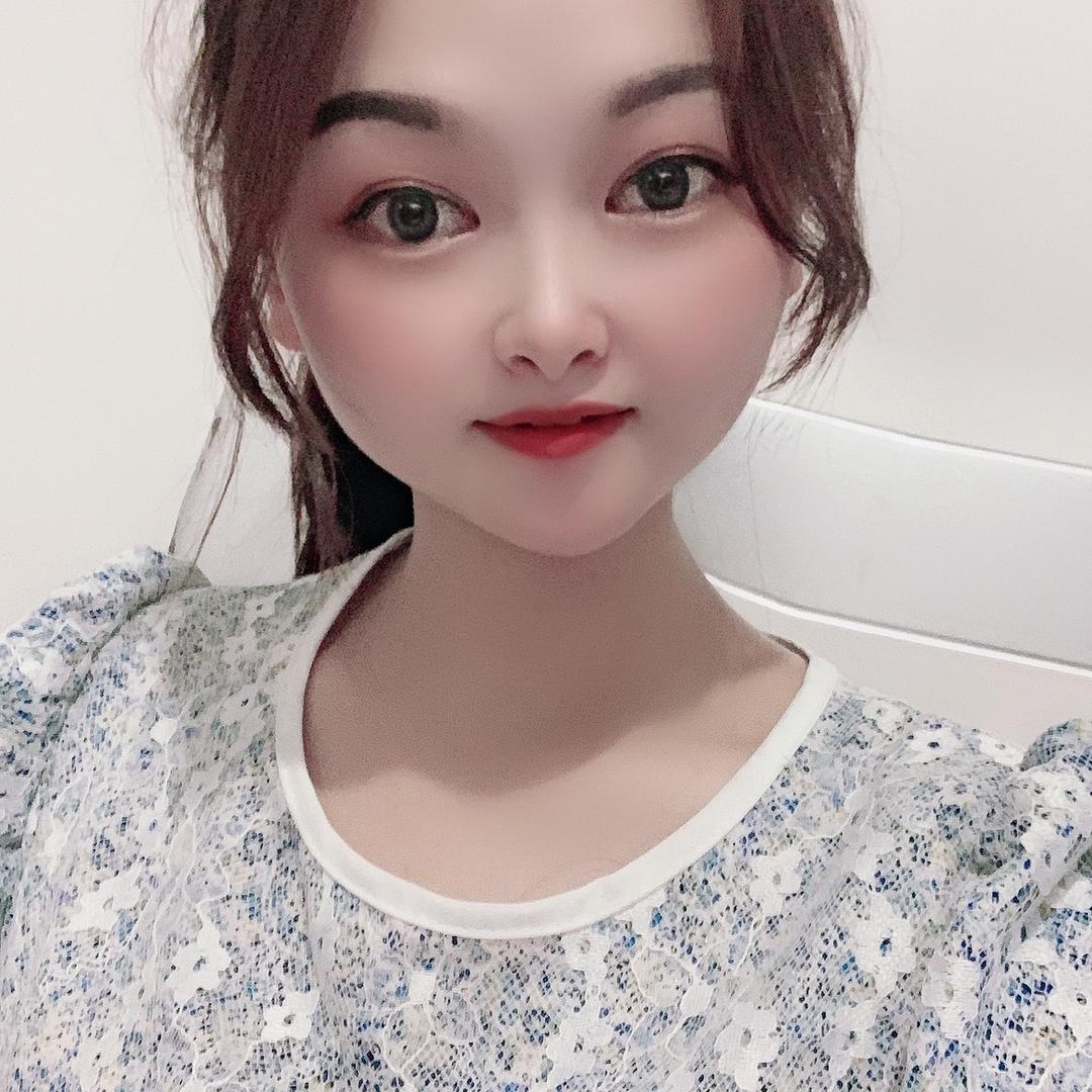 丽丽吖