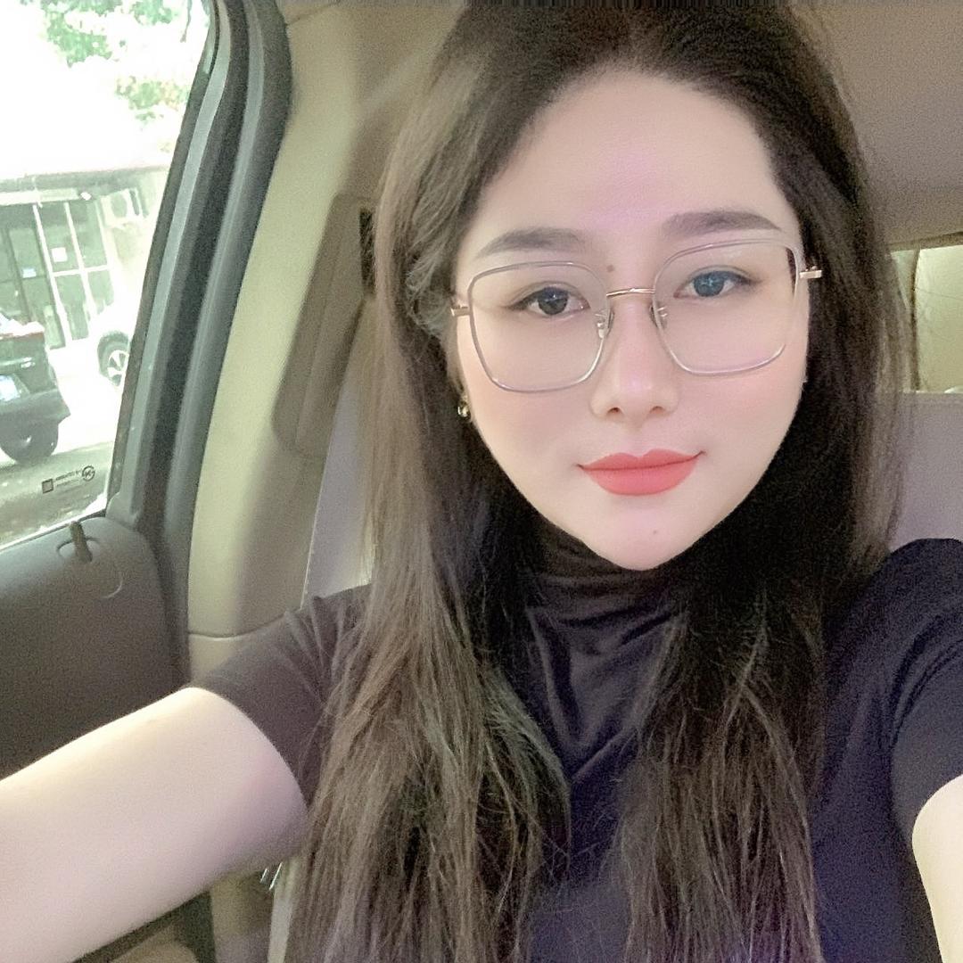 张女士