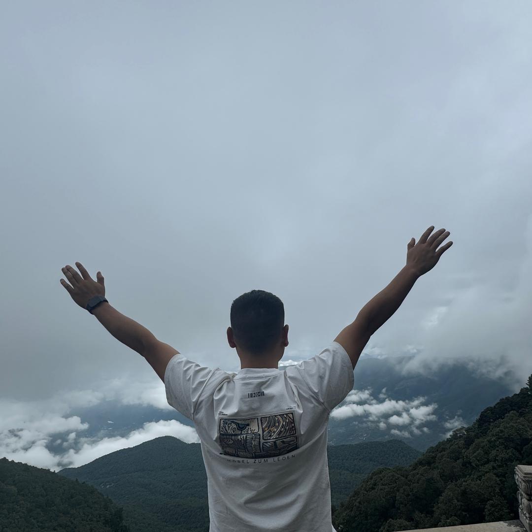 请叫我夏董事丶