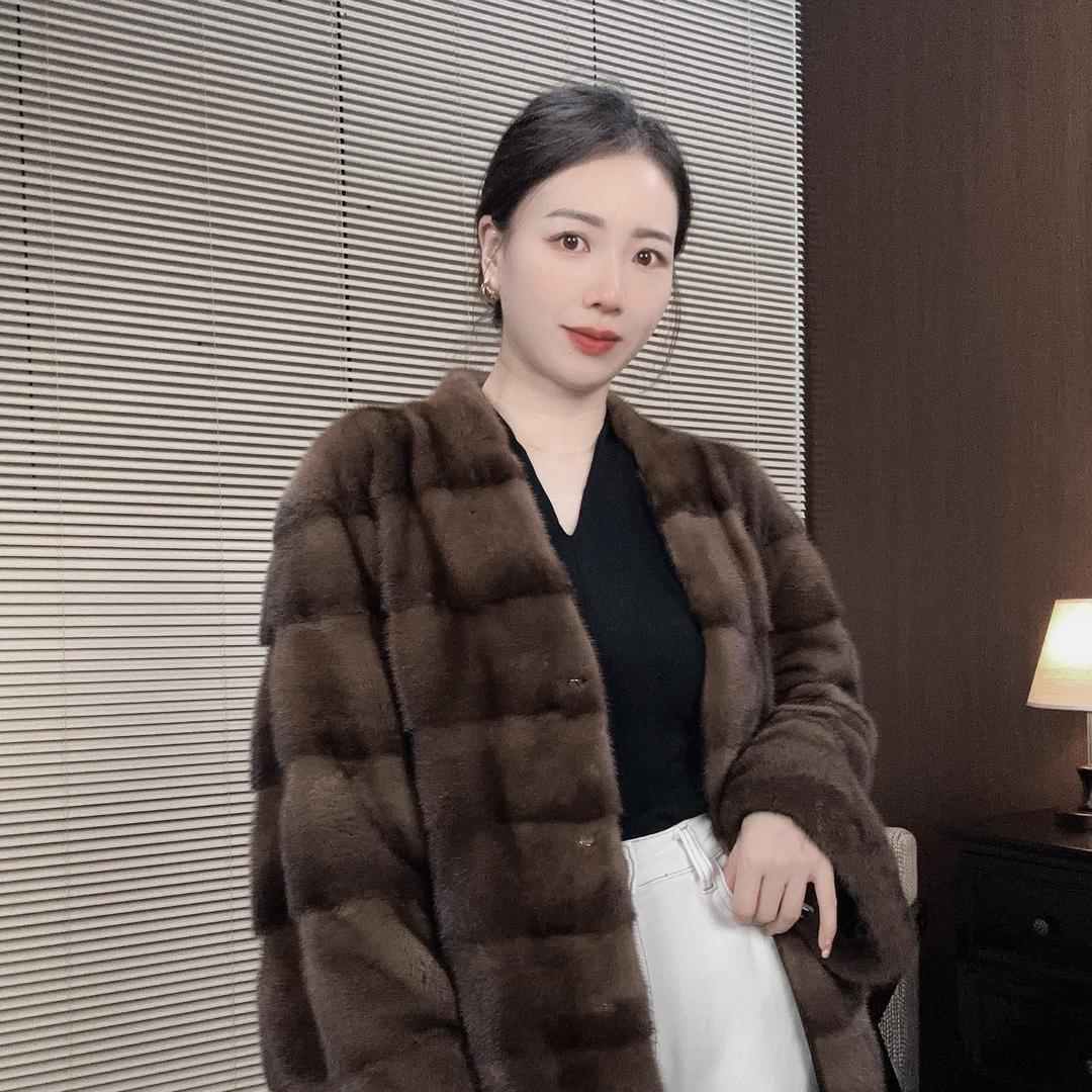 海宁玖朵JiuDuo皮草