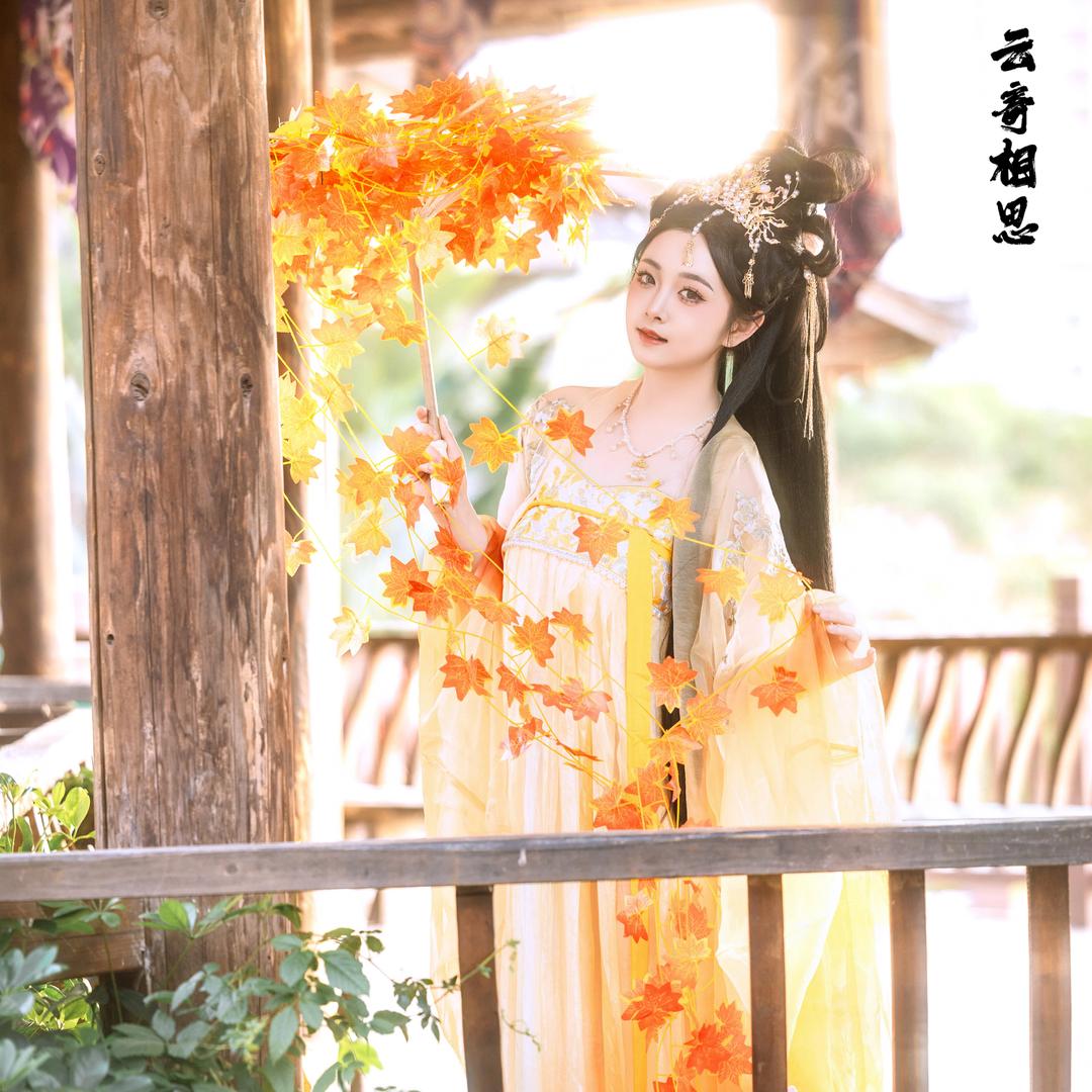 云寄相思民族服饰出租官方号