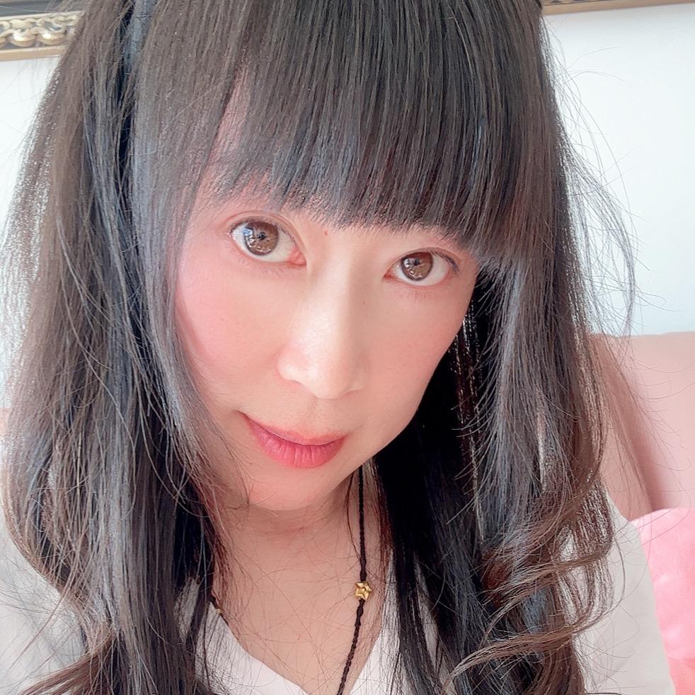 XIAOHONG