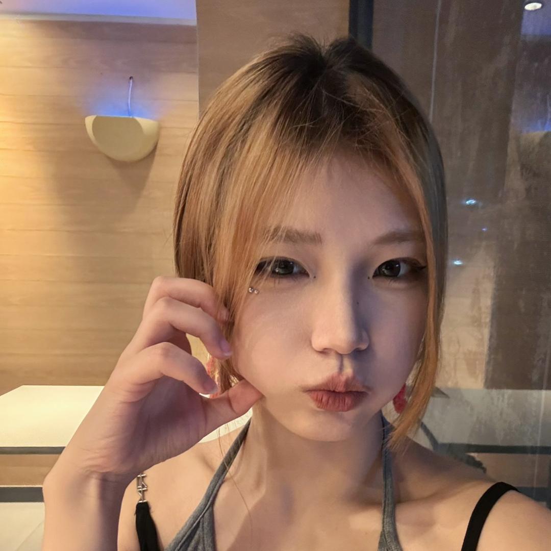 小甜甜直播号