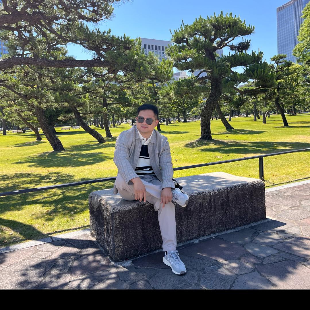 震哥找时间撸铁