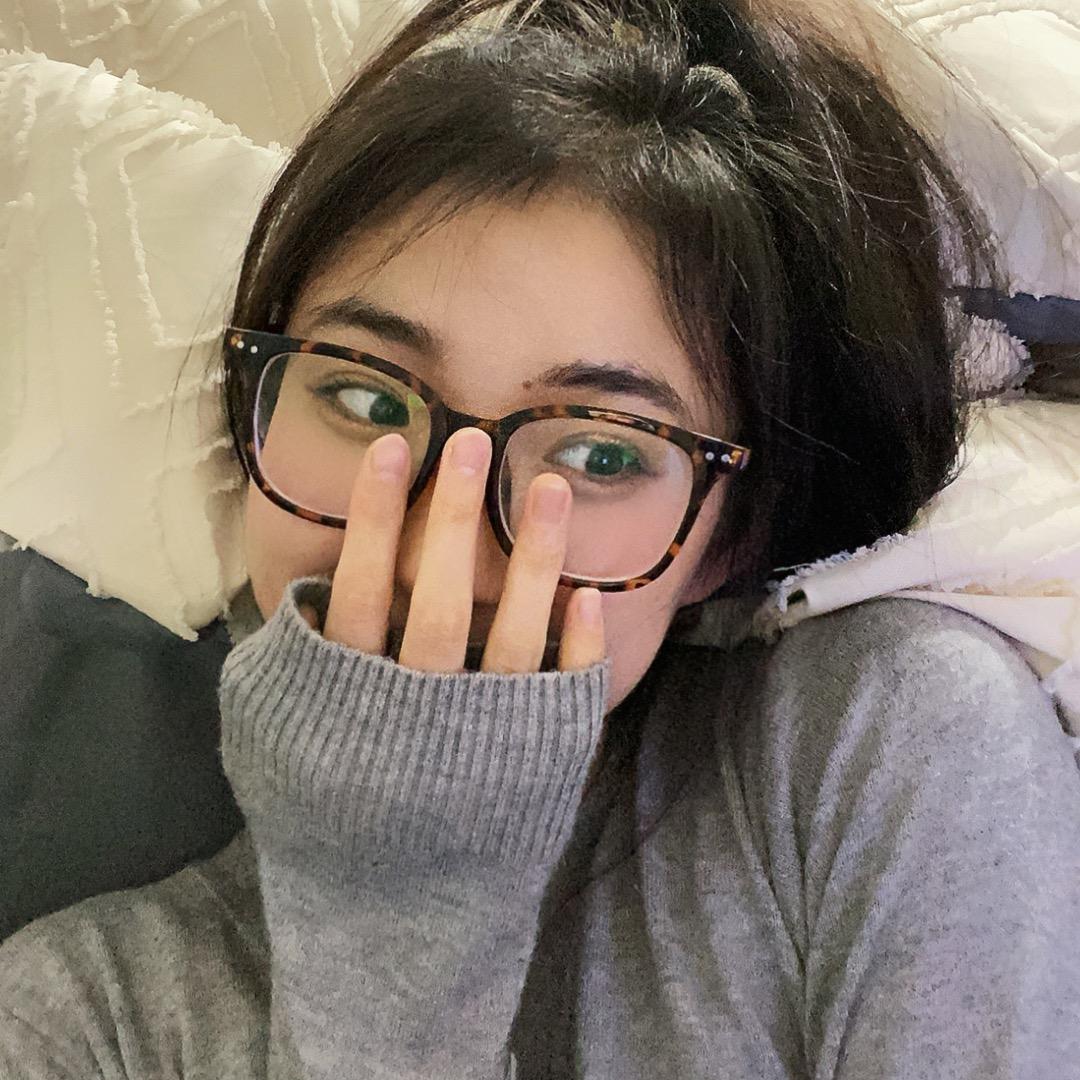 是吃藕的丑丑！