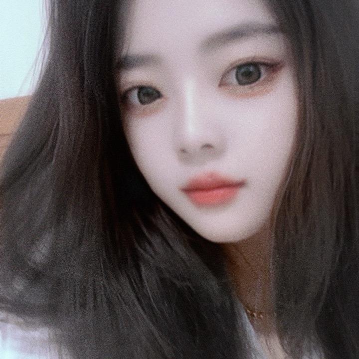 💋       嗯 哼
