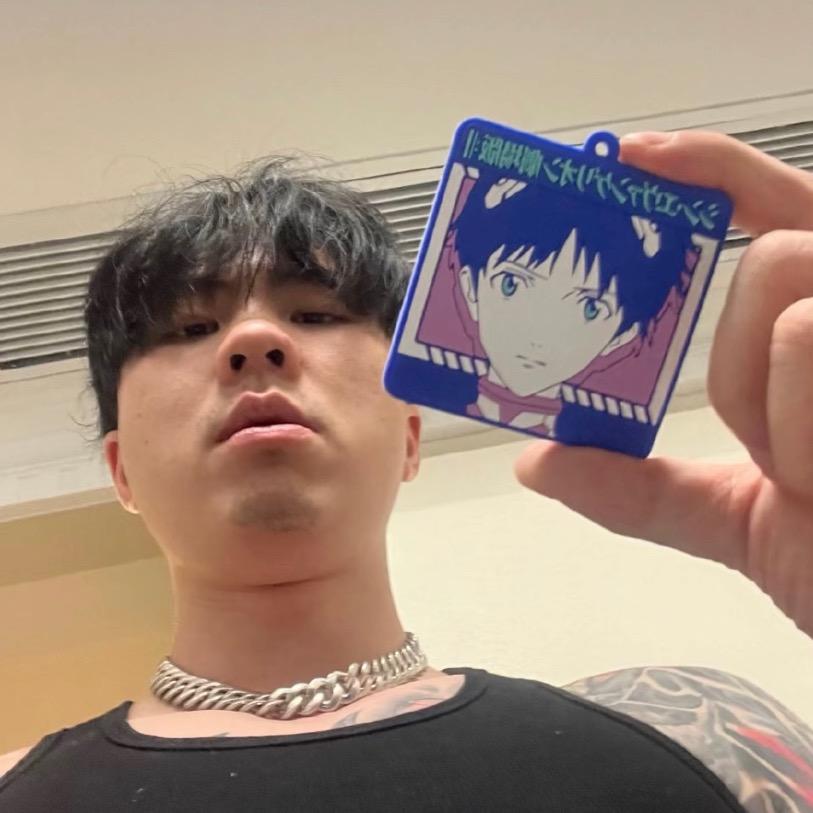5700