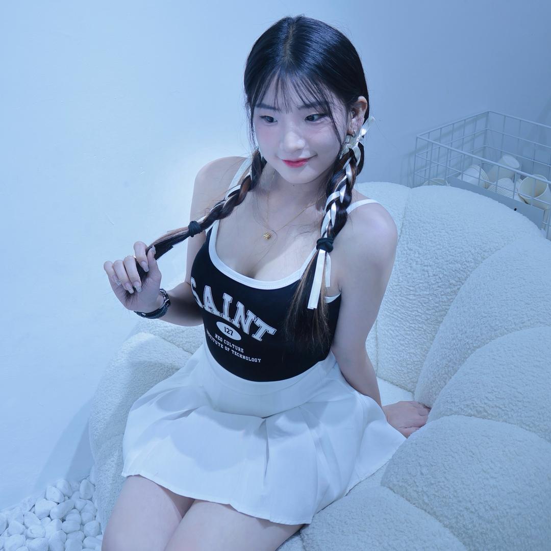 Zhi Yi