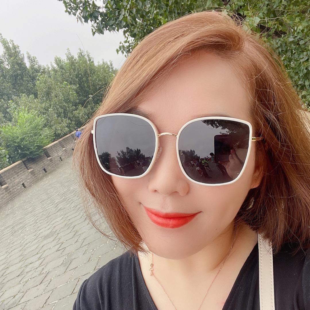 阿米尔.婧