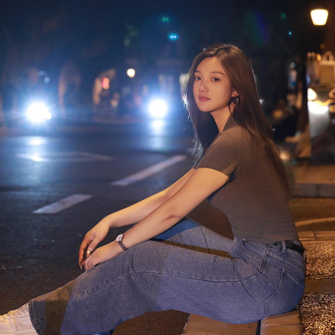 我要的明天是灯火通明❤️