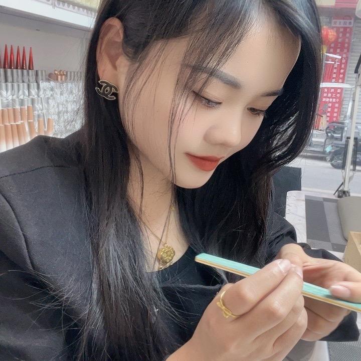 宜阳育新街98自助美甲美睫-蜜丝miss