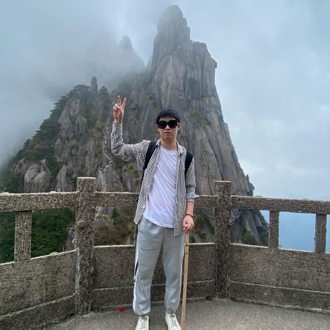 林同学是吃货