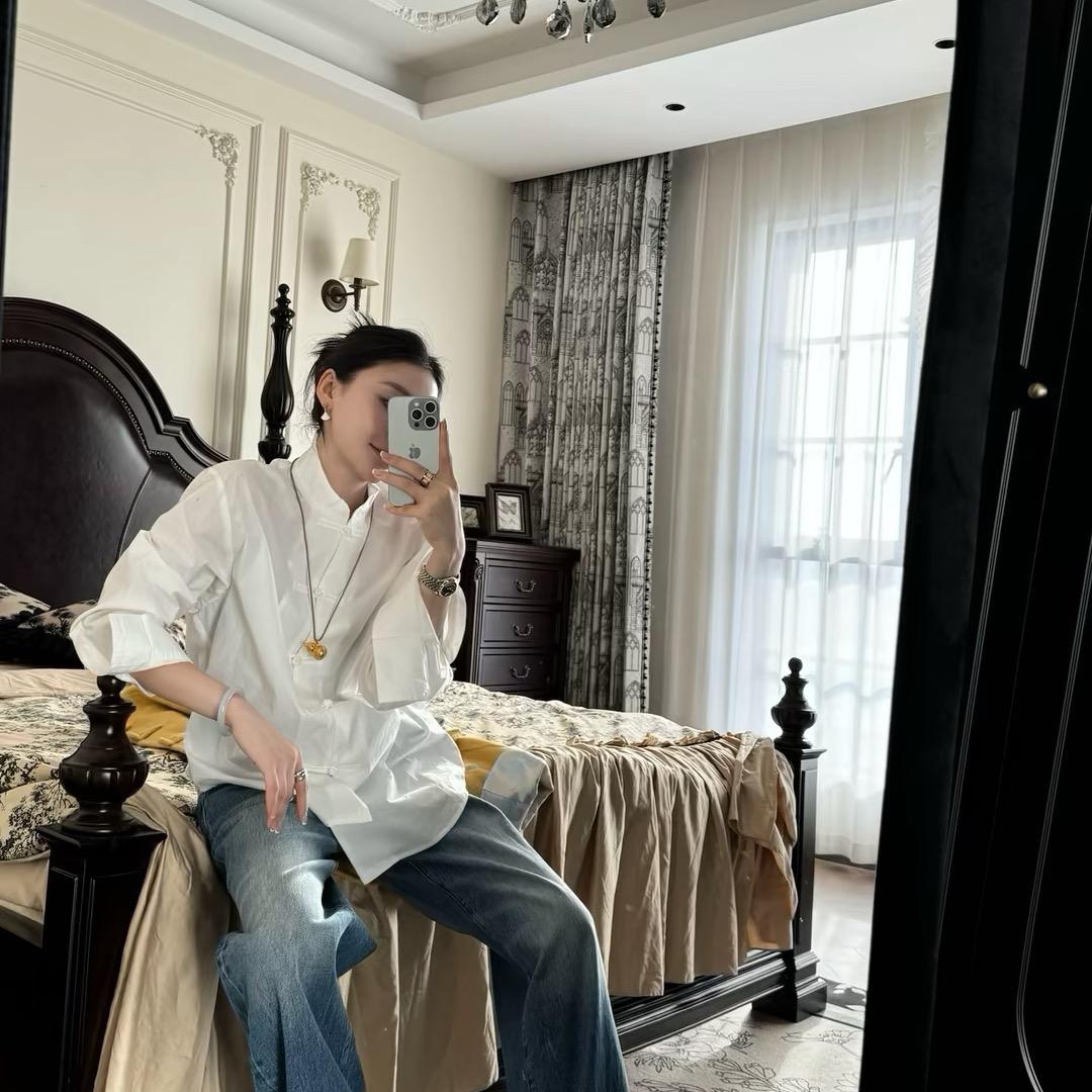 翩翩绣蕊