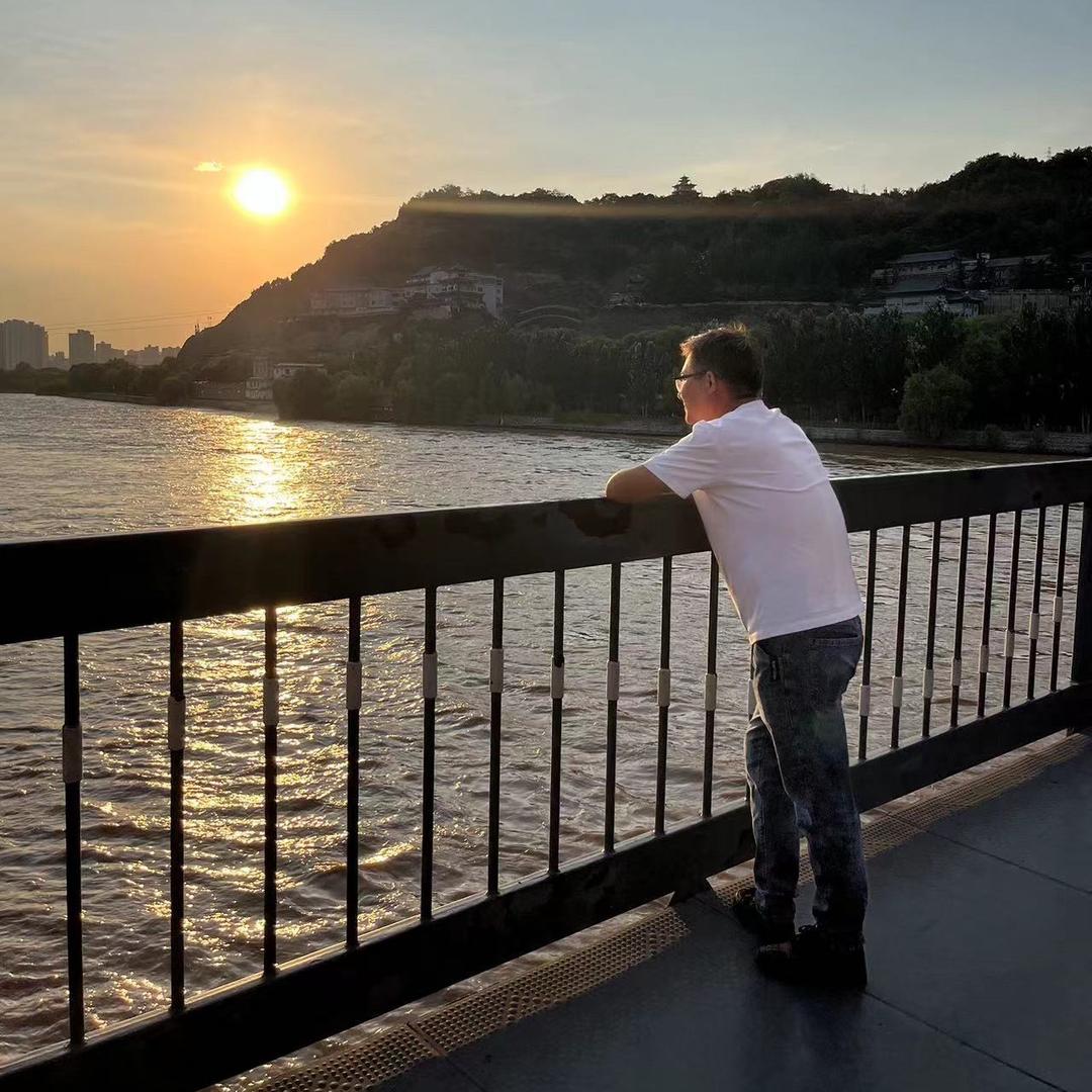 🌟杯中烈酒⚡️敬余生🌟