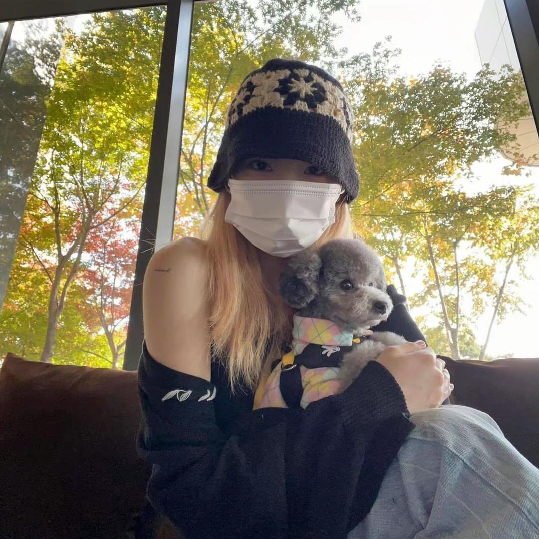 乌漆嘛黑啦啦啦