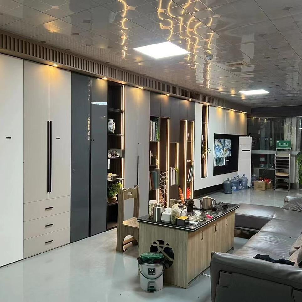 新丰皇朝全屋定制厂