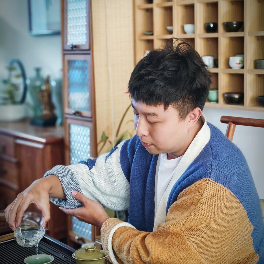淡淡的茶
