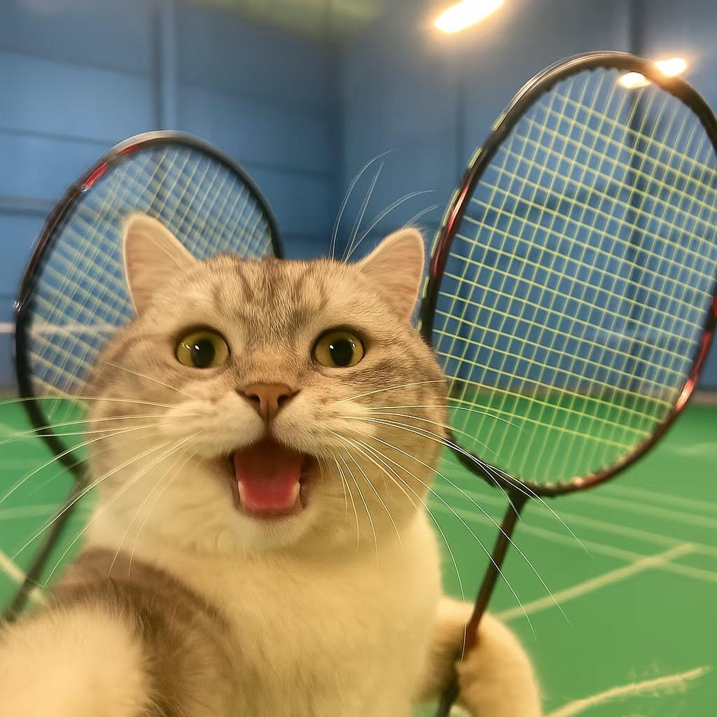 犀牛体育羽毛球李教练