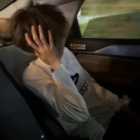 徐长卿