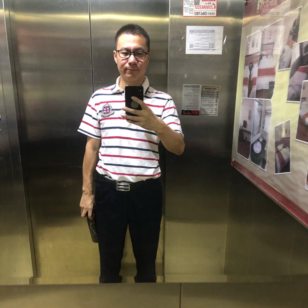 甜甜爸12321