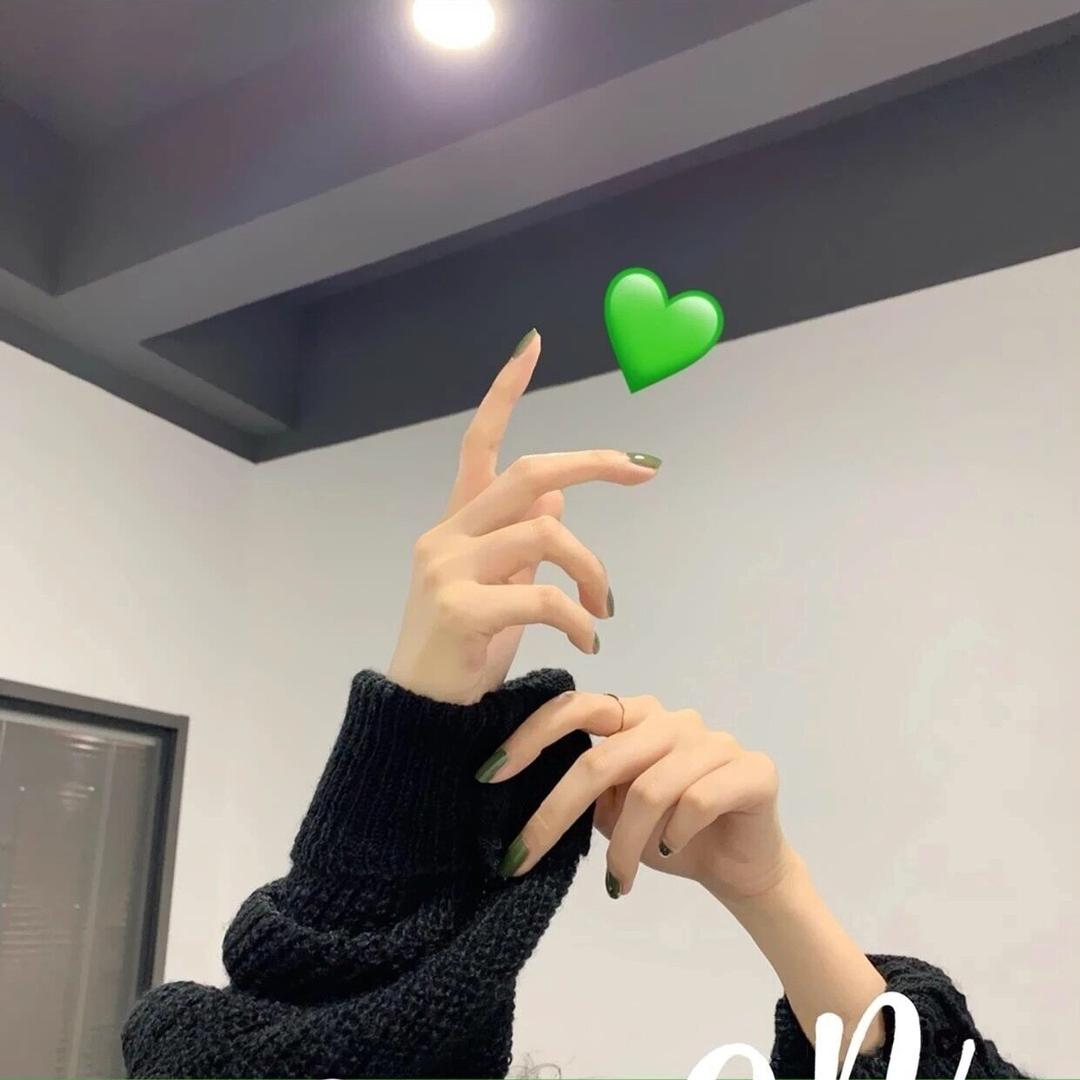 Dina_娜🧸