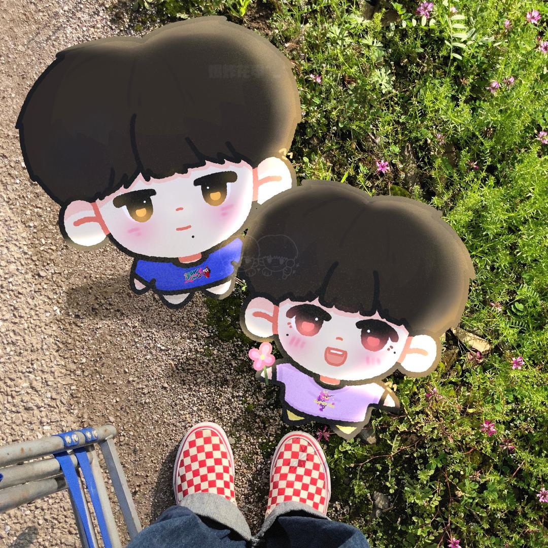 ^-^
