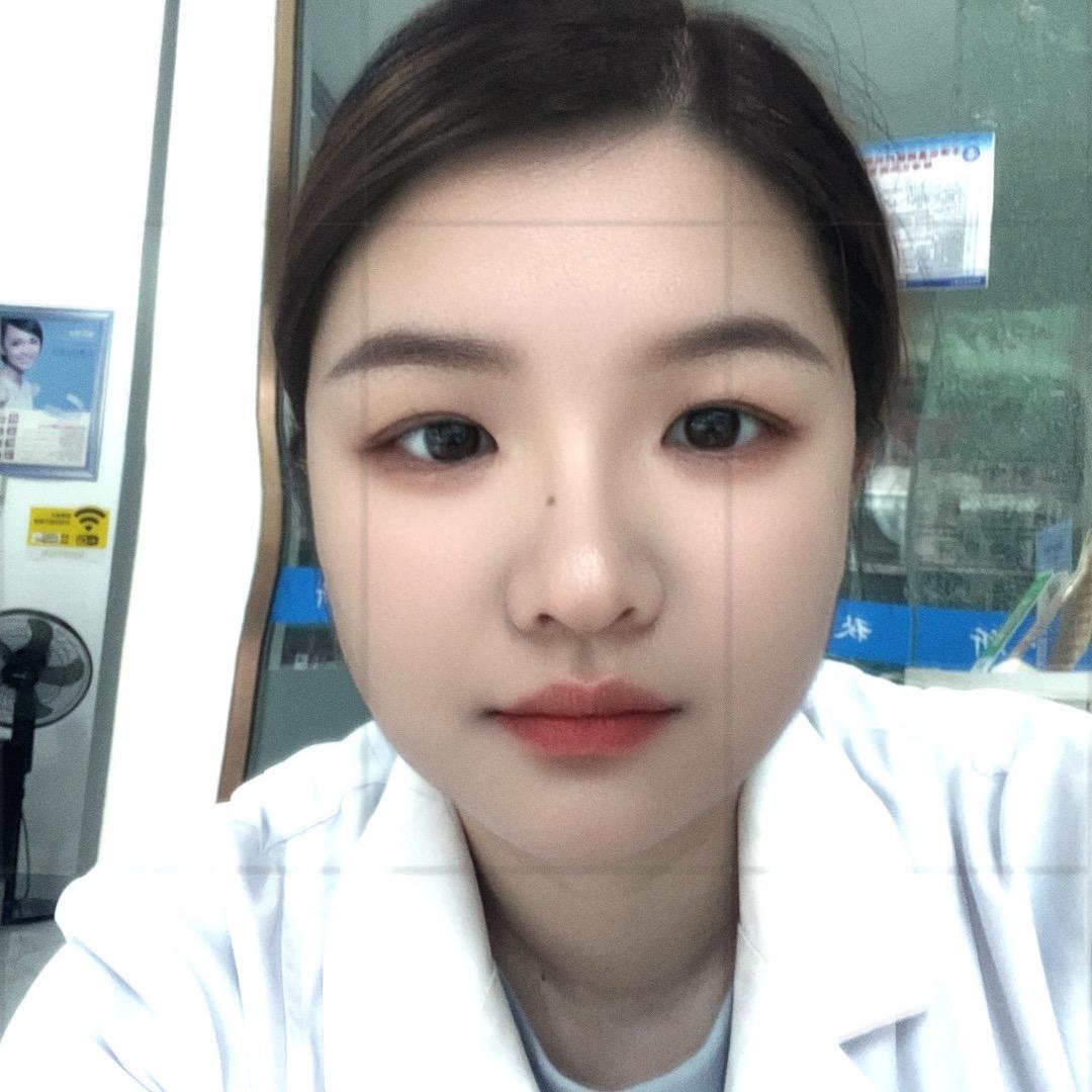 用户5739045357010微微一笑