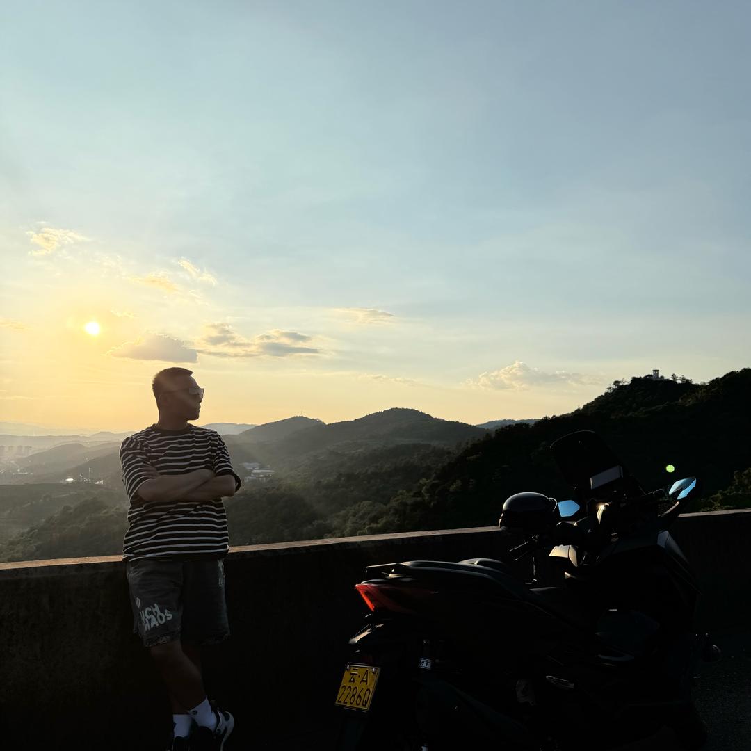 文山｜鼎杰名车｜老何