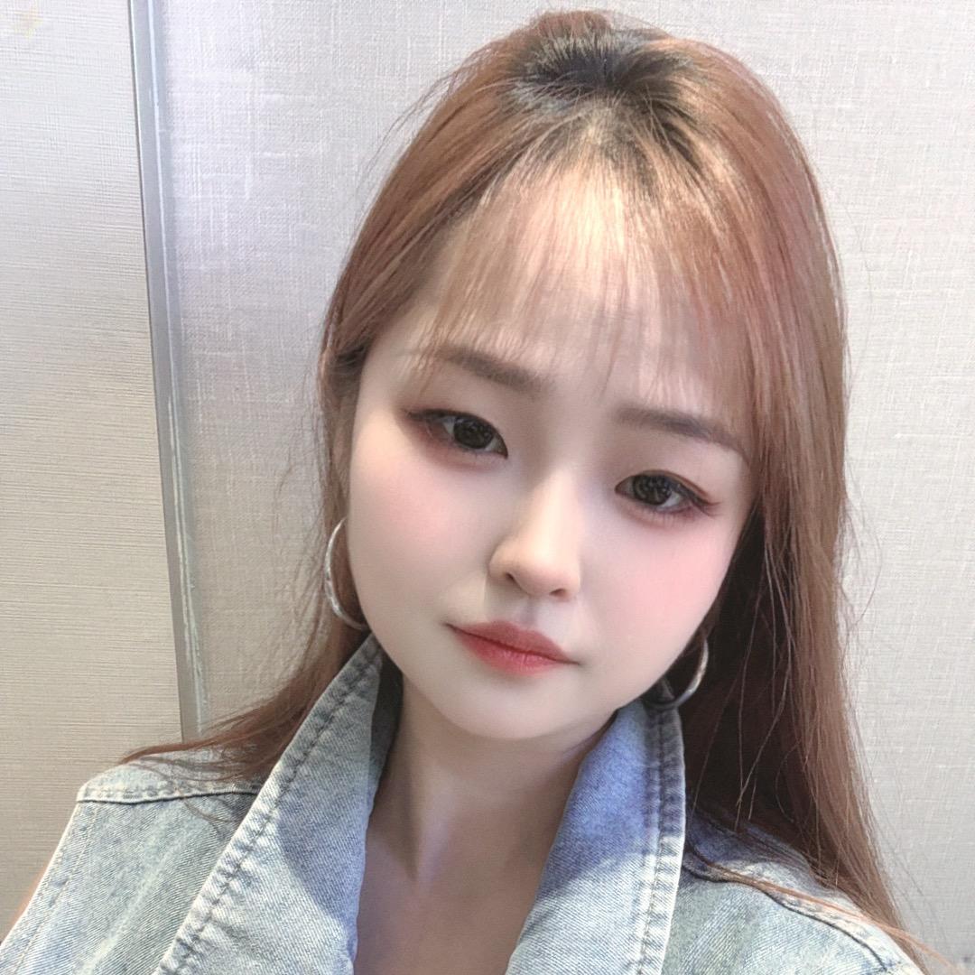 心碎红颜泪~🍀