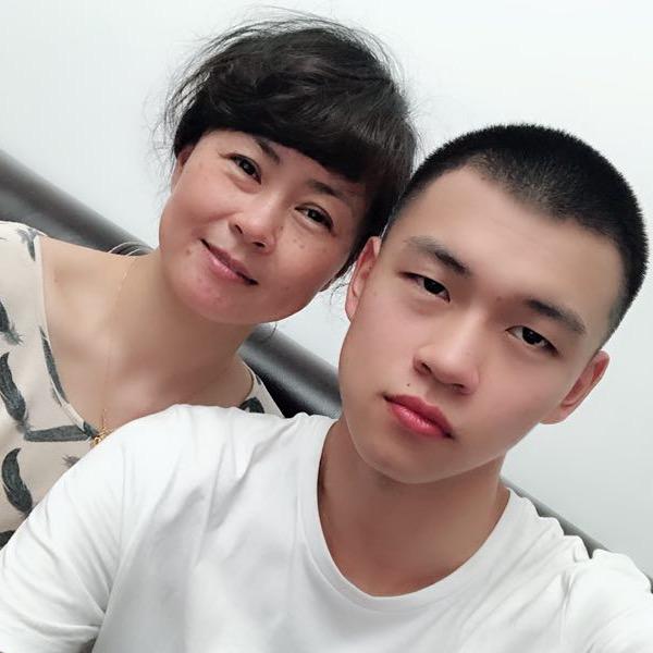我家有小宝（张伟明）