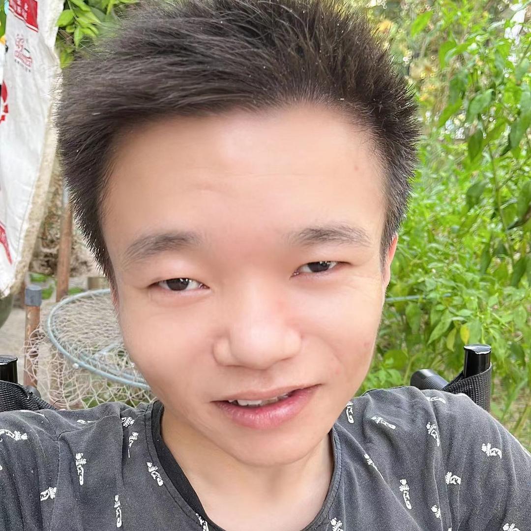 板车少年(先天性脊柱裂)
