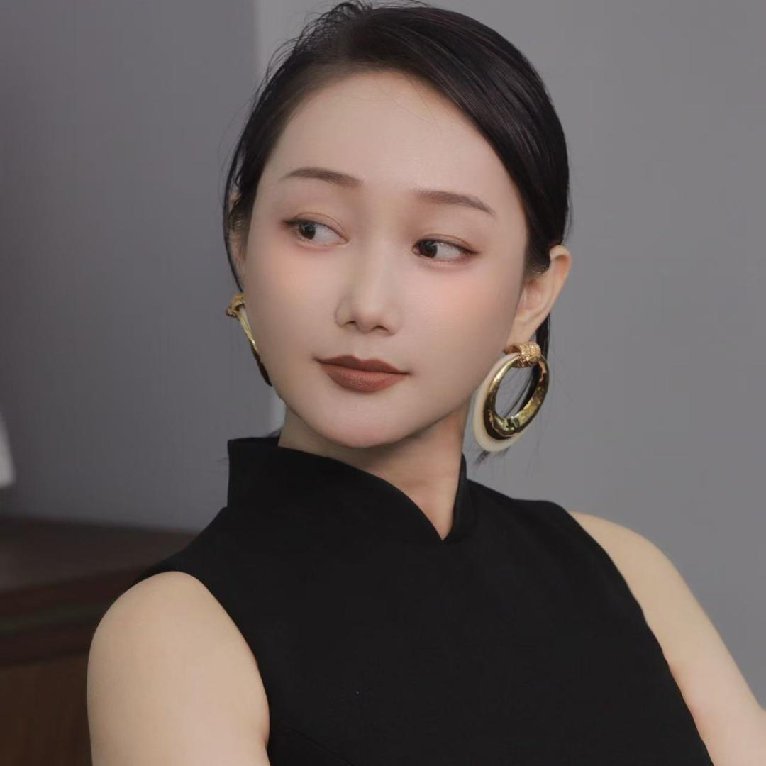 空间疗愈师明星