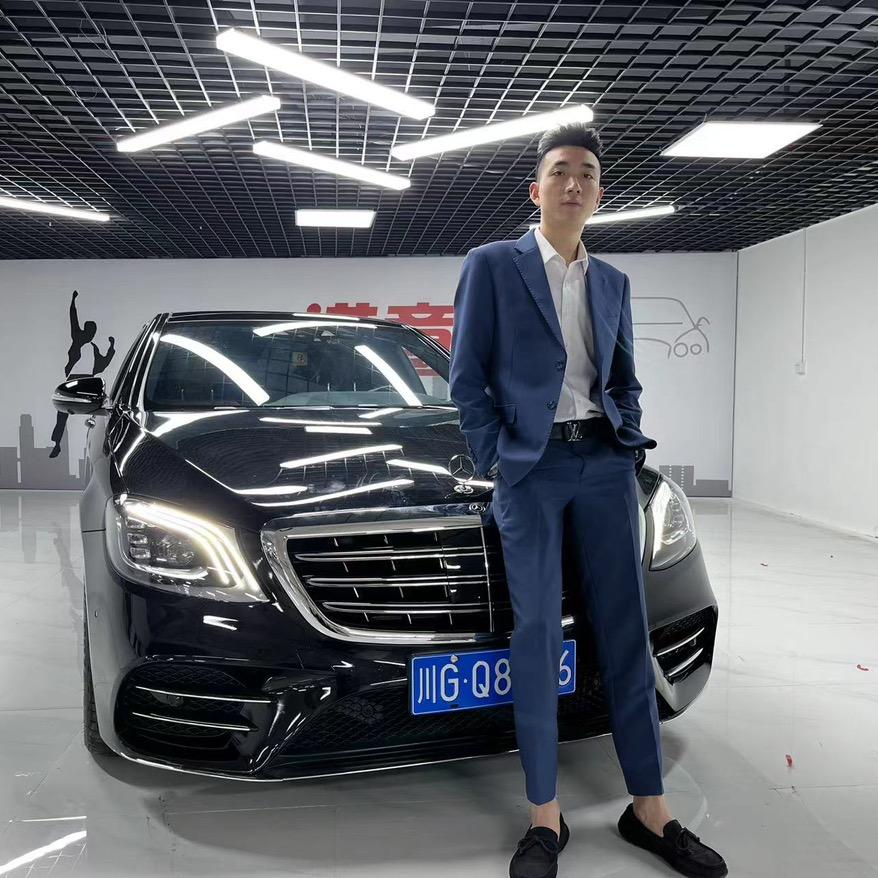 成都皓瀚二手车（二股东）