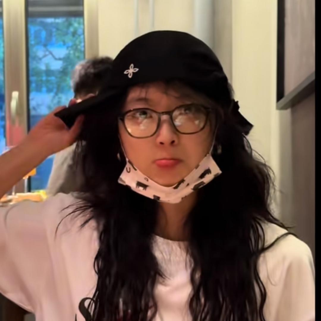 小怂同学