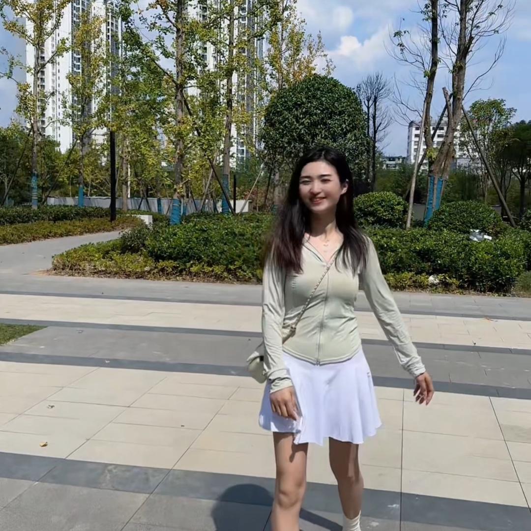 小哈哈