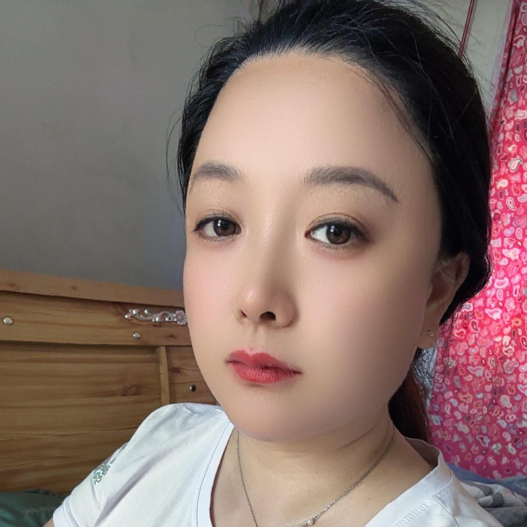 菊姐爱吃冰