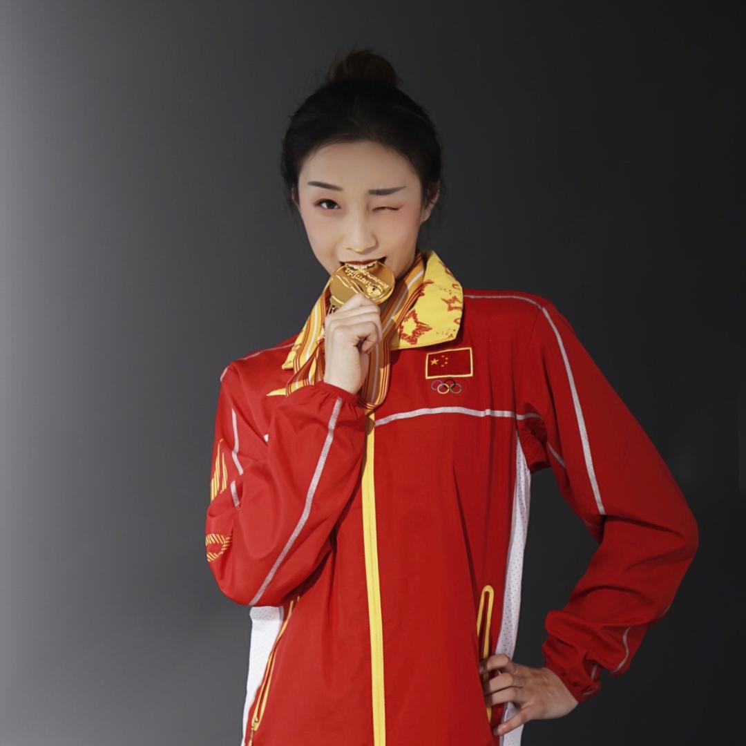 李佳睿睿