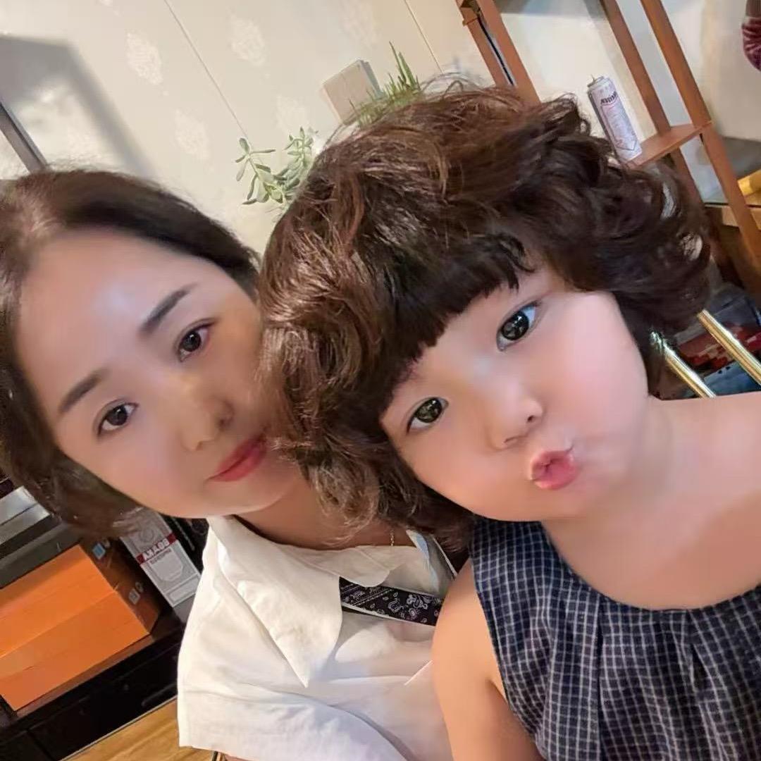 小十三舅妈与姥姥