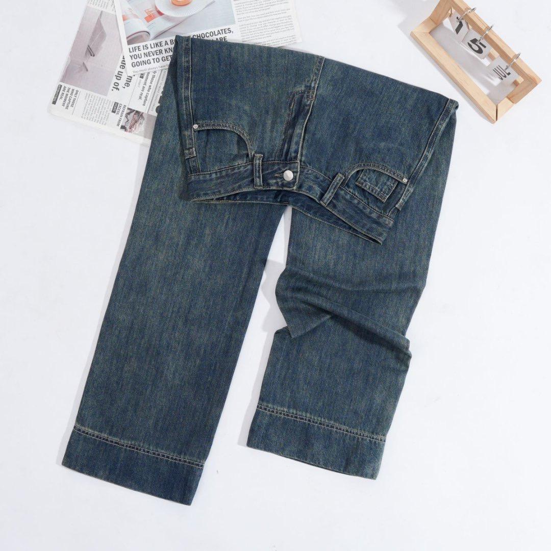 牛仔牛仔服饰店铺