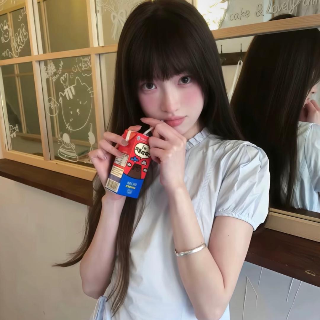 六月