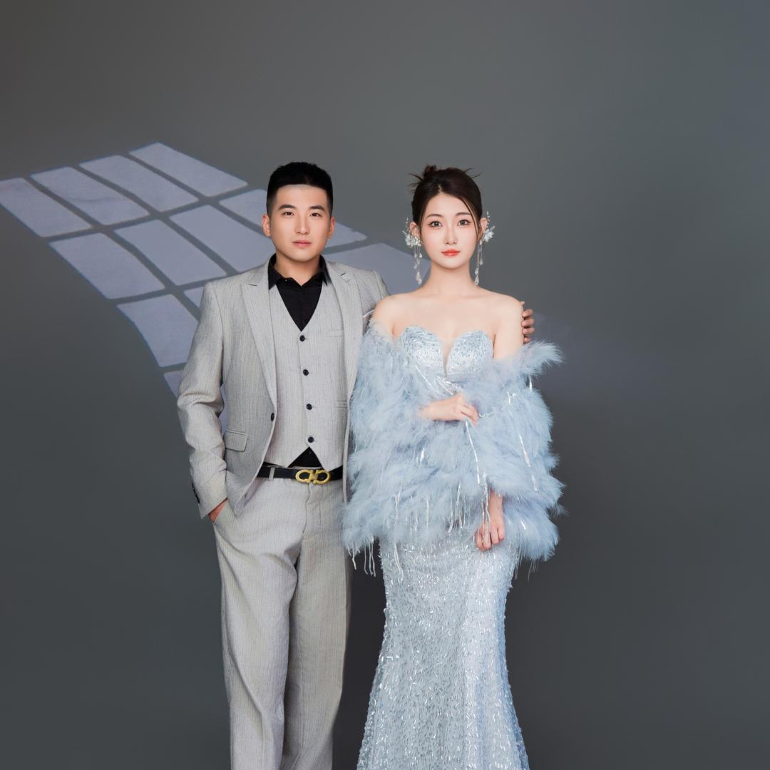 东明.