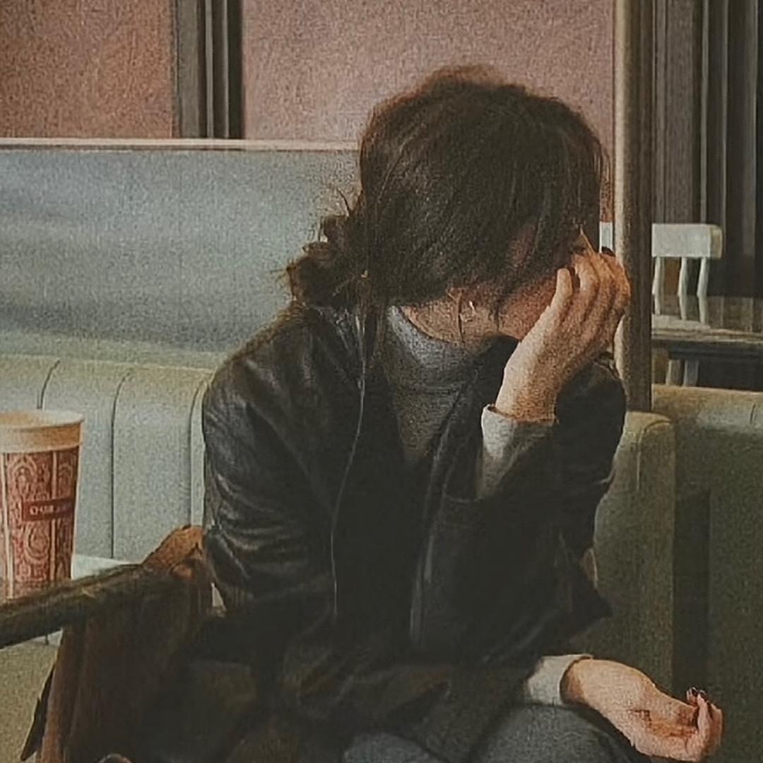 兆君.