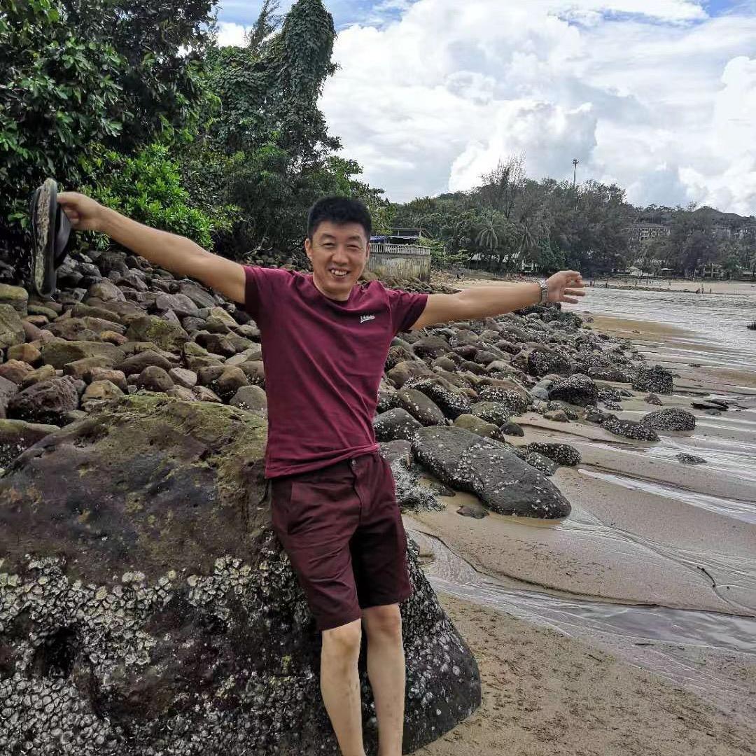 军哥的快乐生活