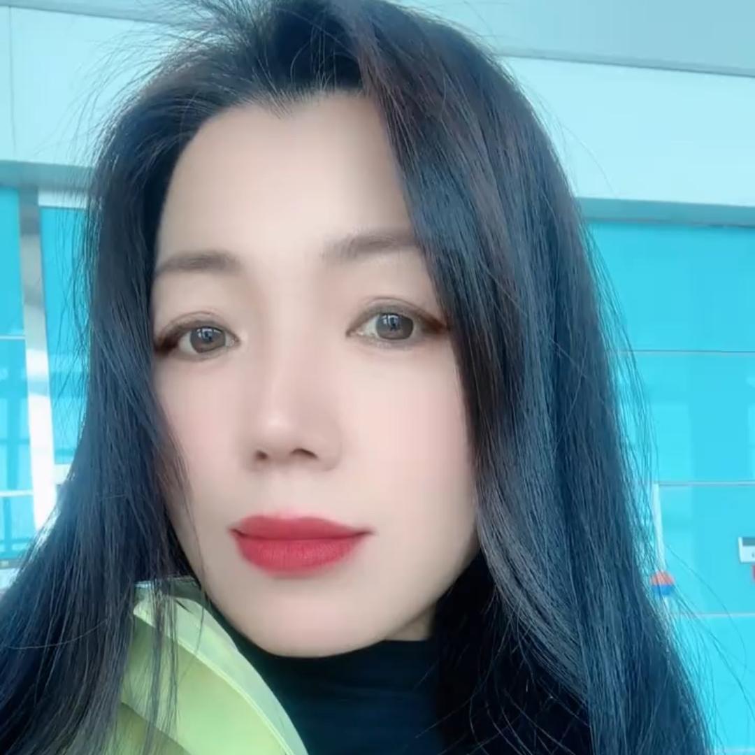 聚兴专业贴膜车衣改色